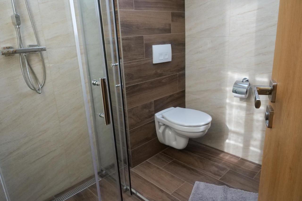Apartmany Family Нова Лесна Екстер'єр фото