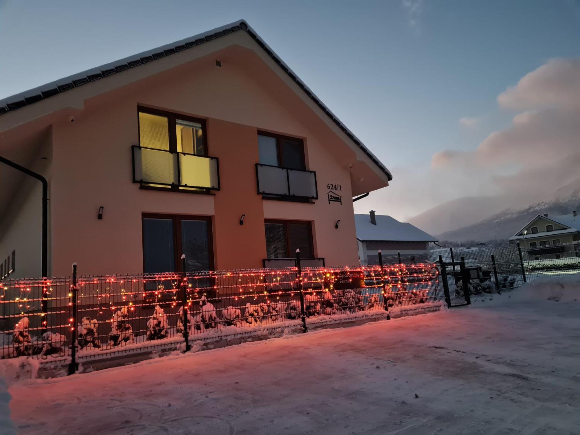 Apartmany Family Нова Лесна Екстер'єр фото